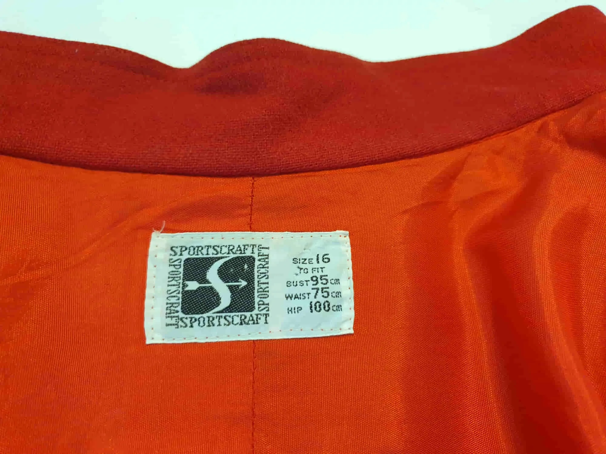 1970s Red Wool Jacket With Mandarin Collar - M