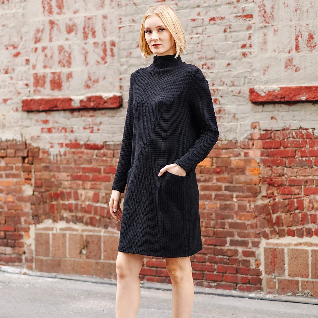 Chunky Ribbed - Tunic Pocket Sweater Dress - Black - Final Sale!