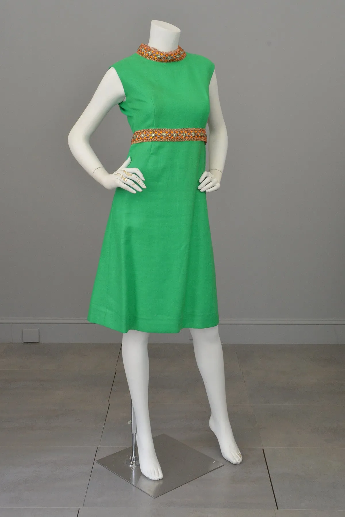 Kelly Green and Copper 70s vintage midi dress