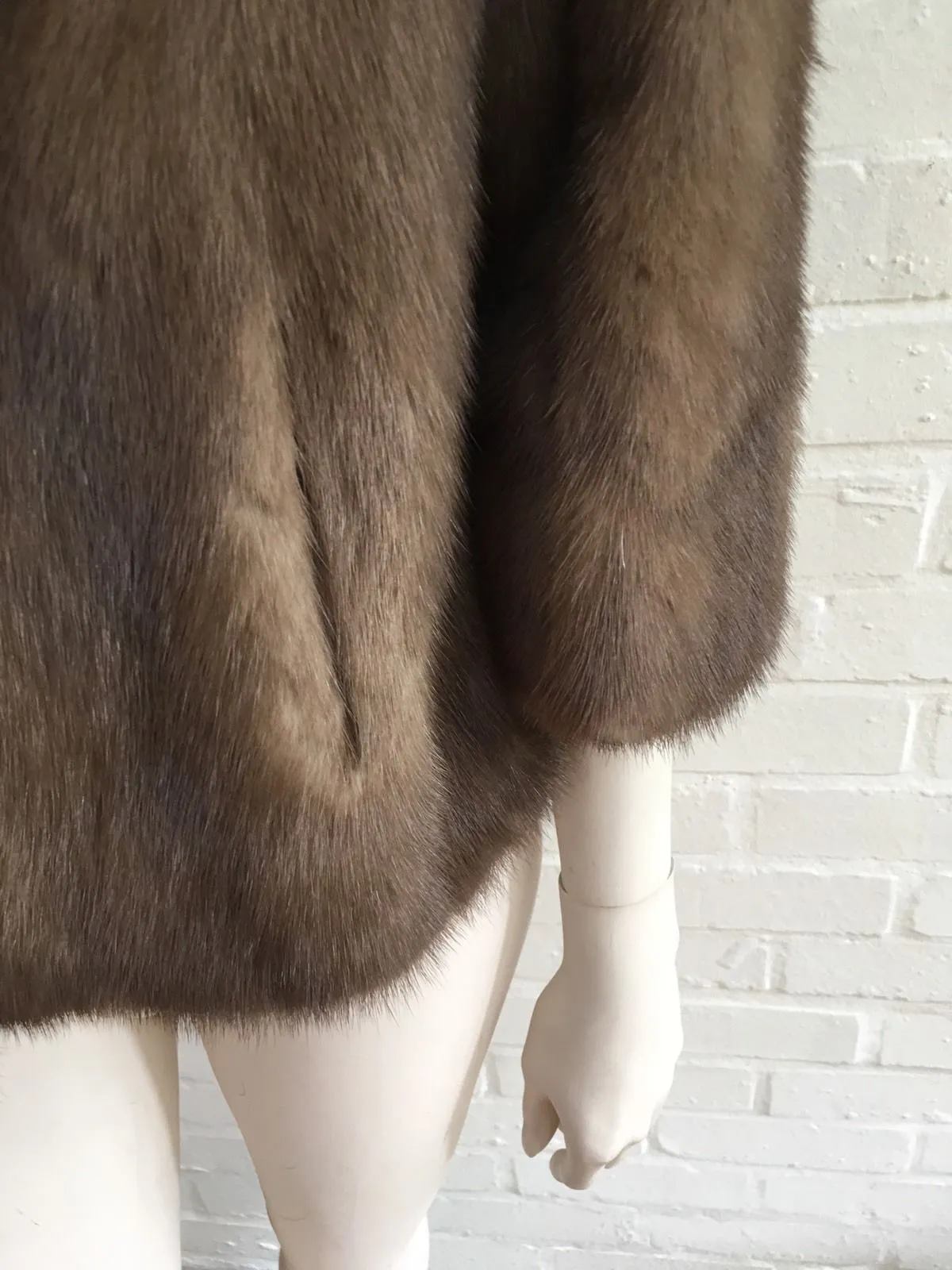 MINK FUR COAT SHORT JACKET $5,000 Size XS S UK 6 - 8 US 2 - 4 Small Ladies