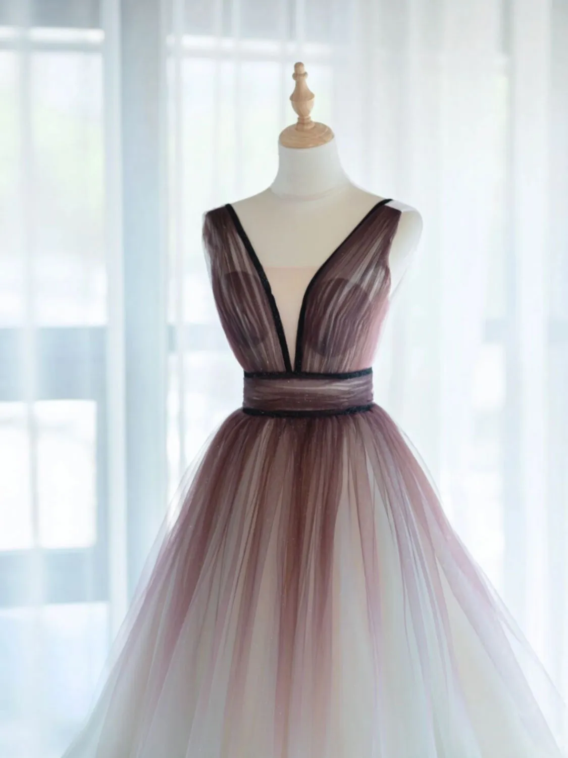 Plunge V Neck Tulle Romantic Formal Dress Ombre Prom Dress