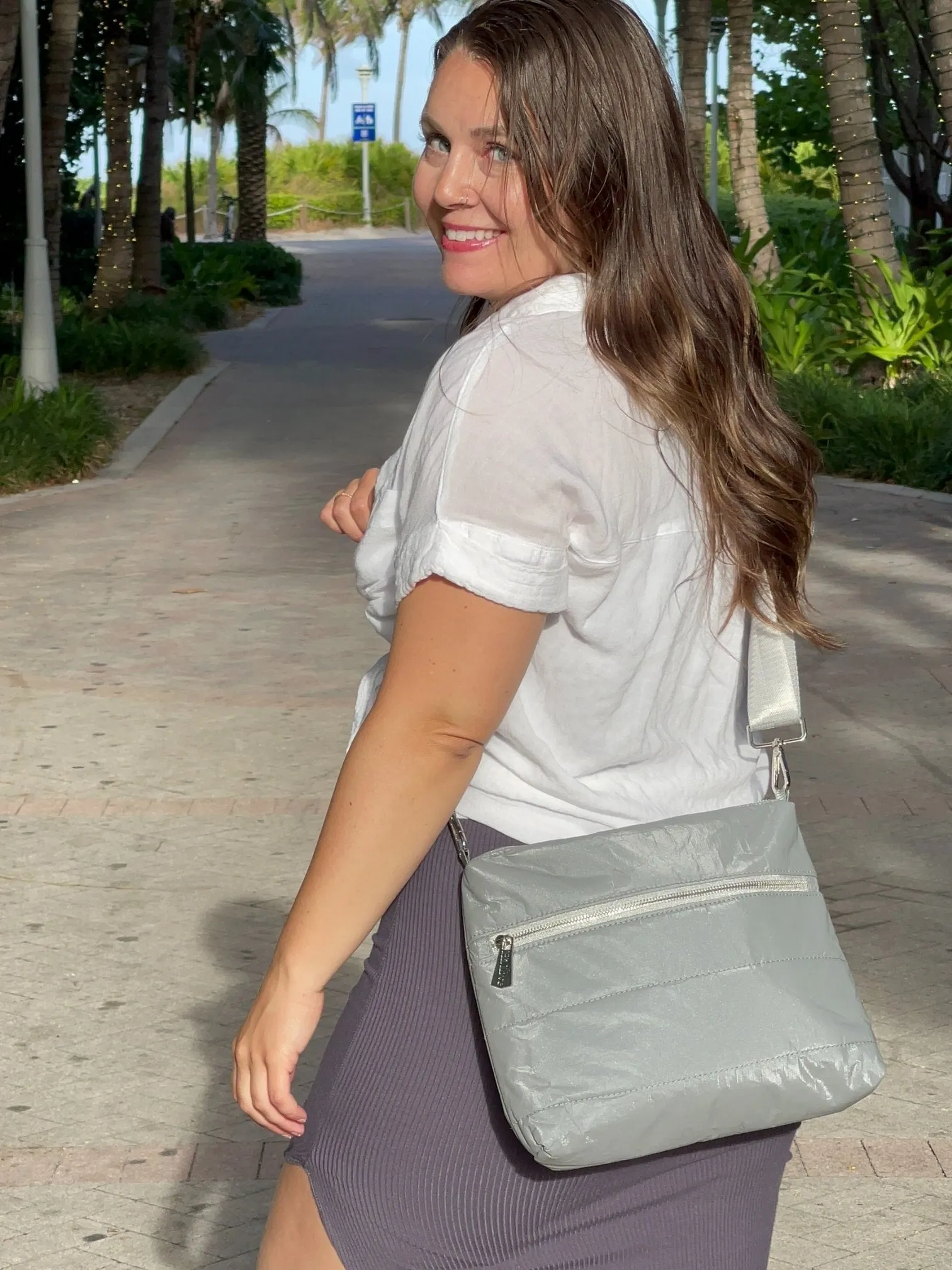 Puffer Purse in Shimmer Gray