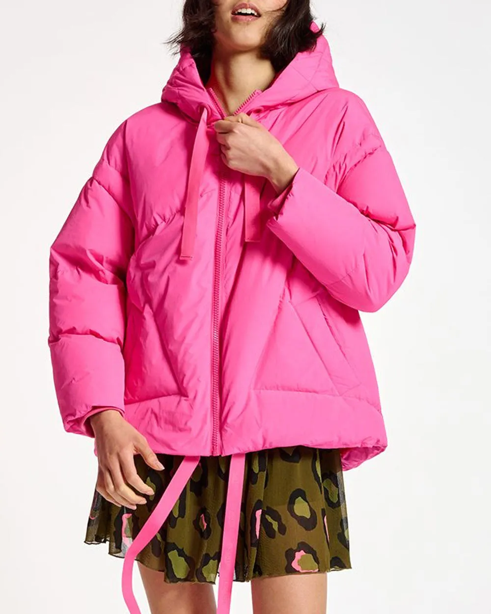 Shocking Rose Chameleon Puffer Jacket