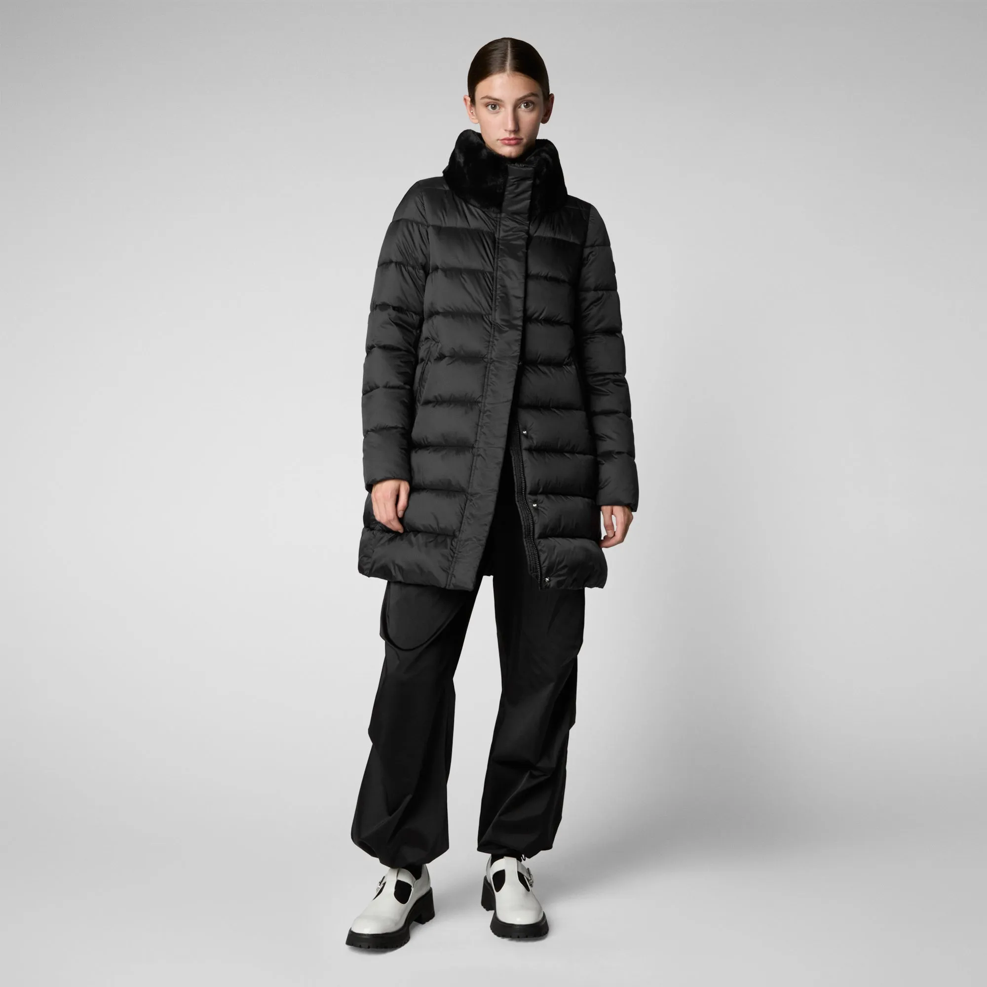 Women's Puffer Coat Dalea with Faux Fur Collar  in Black